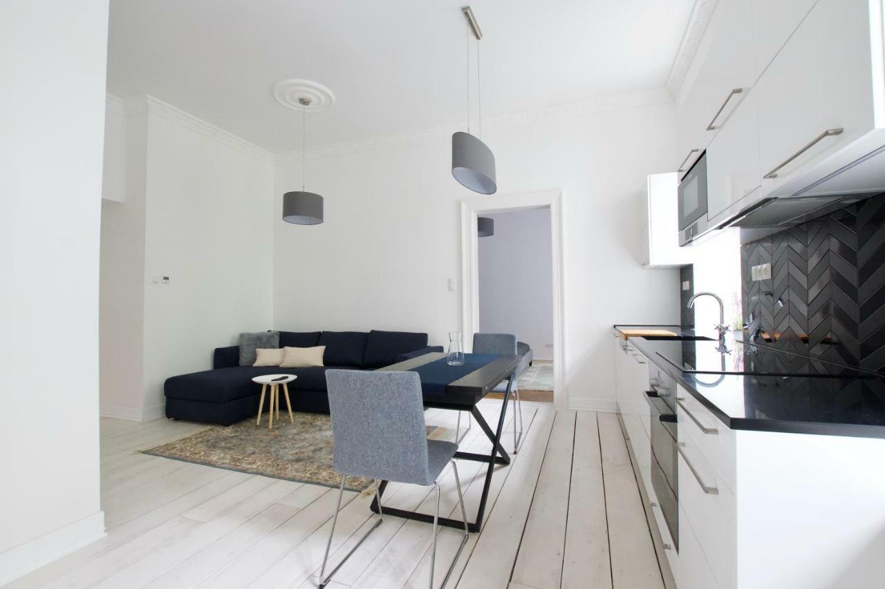 Luxury Apartment By Hi5 - Oktober 6 Street Budapest Luaran gambar