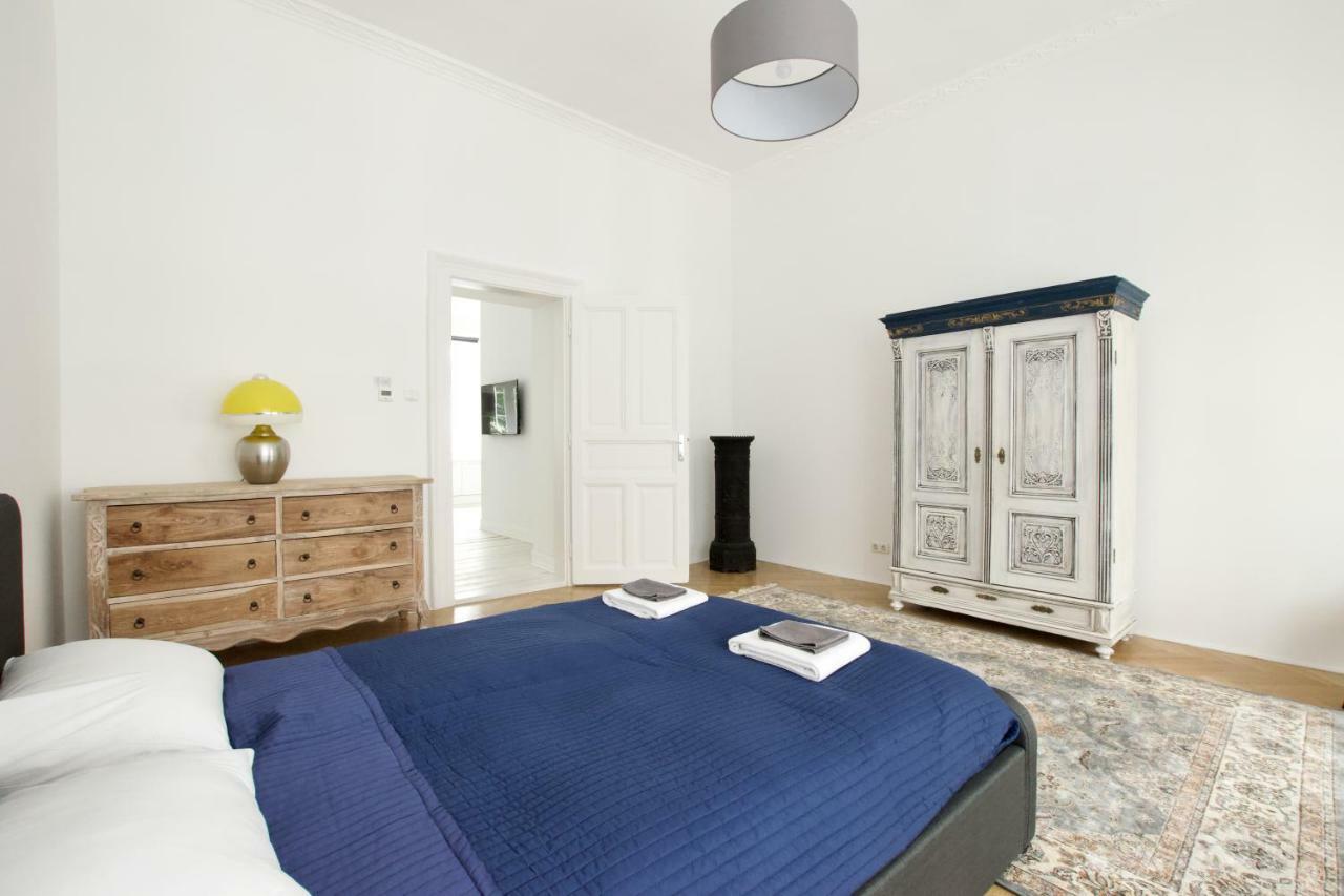 Luxury Apartment By Hi5 - Oktober 6 Street Budapest Luaran gambar
